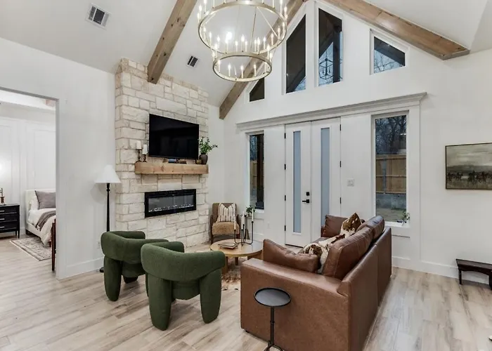 New! 4 Bdrm Near Stockyards & Dt Worth * Fort Worth